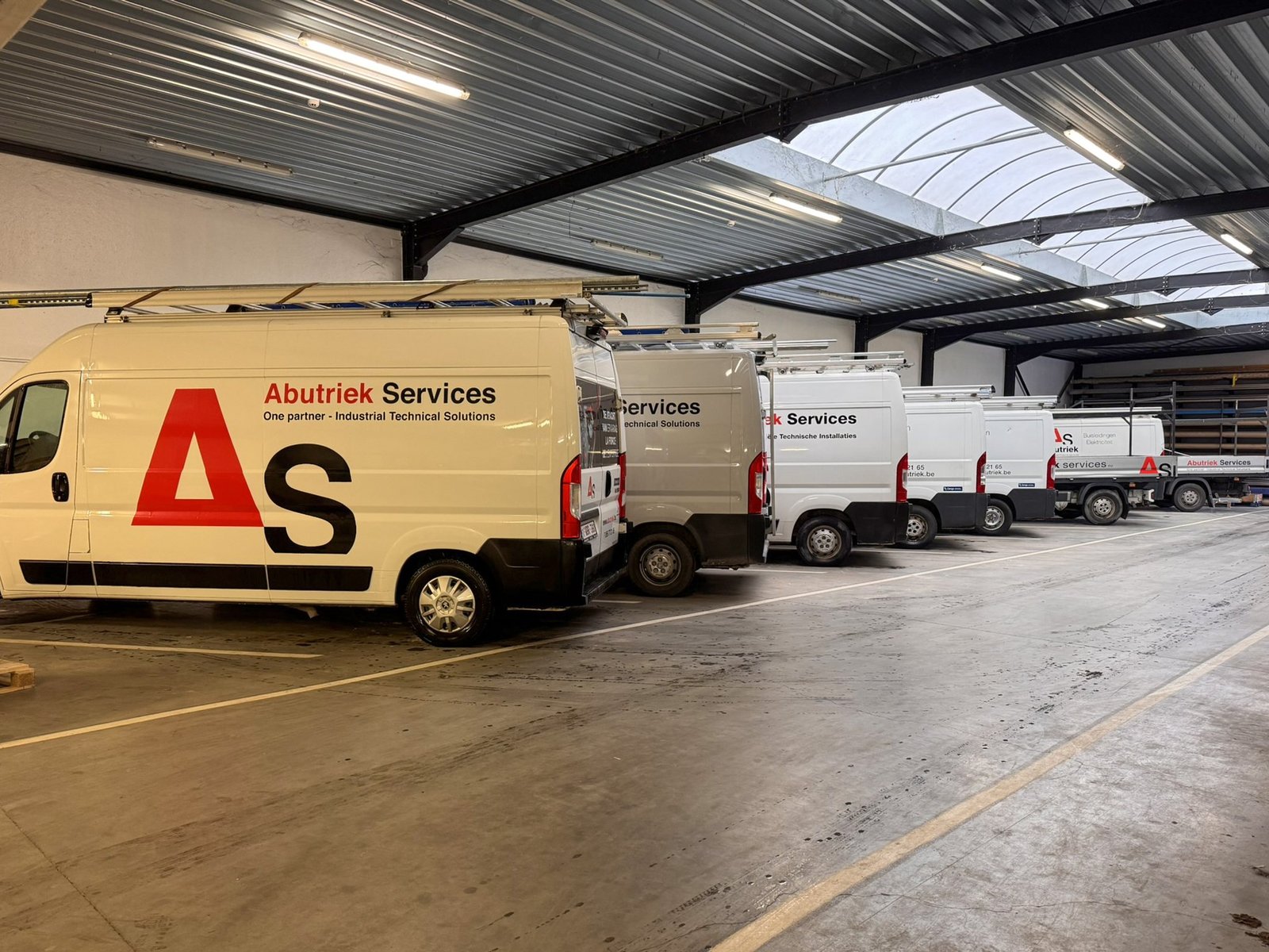 Mobiele carwash bij Abutriek Service